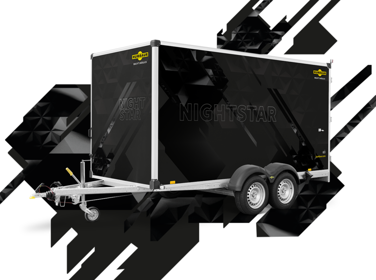 Nightstar | © Humbaur GmbH Humbaur Kofferanhänger Nightstar auf schwarzem Hintergrund | © Humbaur GmbH