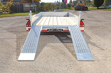 Baumaschinentransporter HS Baumaschinentransporter HS